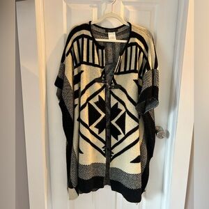 Thick soft Aztec print poncho